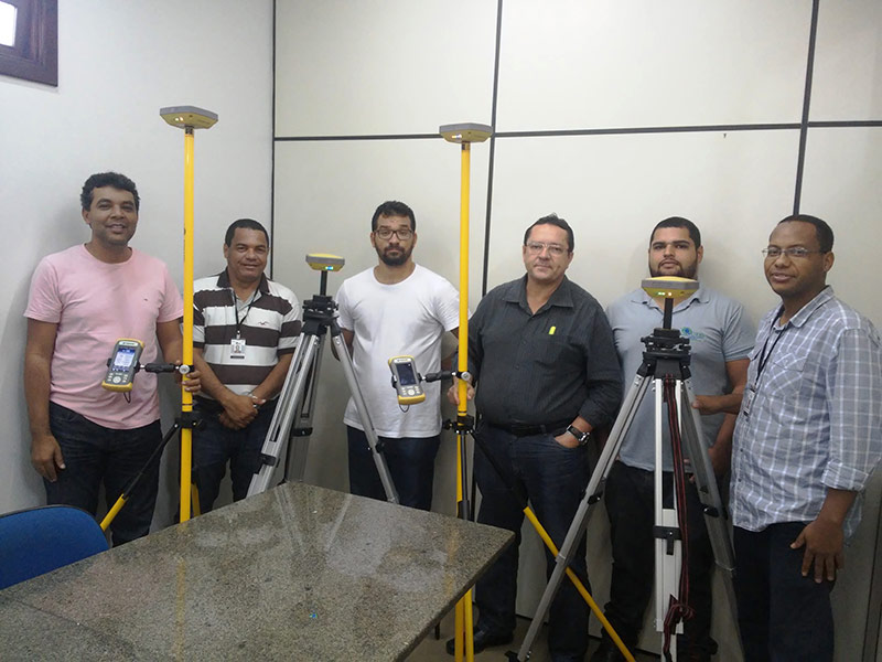 Equipe-do-Consórcio-recebe-equipamentos-para-georeferenciamento-de-imóveis.jpg