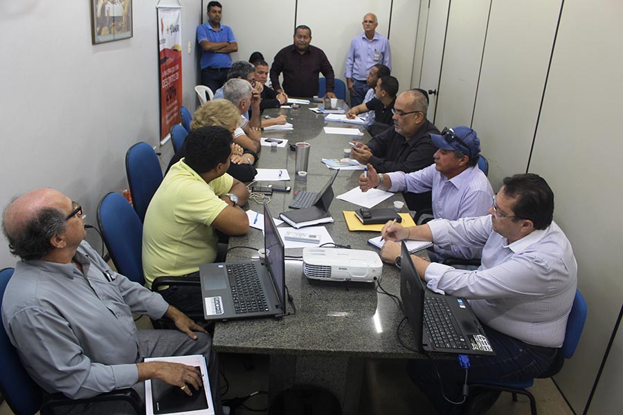 O_presidente_da_Amurc_Ant&ocirc;nio_de_An&iacute;zio_destacou_a_import&acirc;ncia_do_Cons&oacute;rcio_na_regulariza&ccedil;&atilde;o_de_problemas_em_comuns.JPG