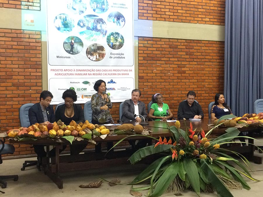 Encontro re&uacute;ne agricultoras familiares do Sul da Bahia