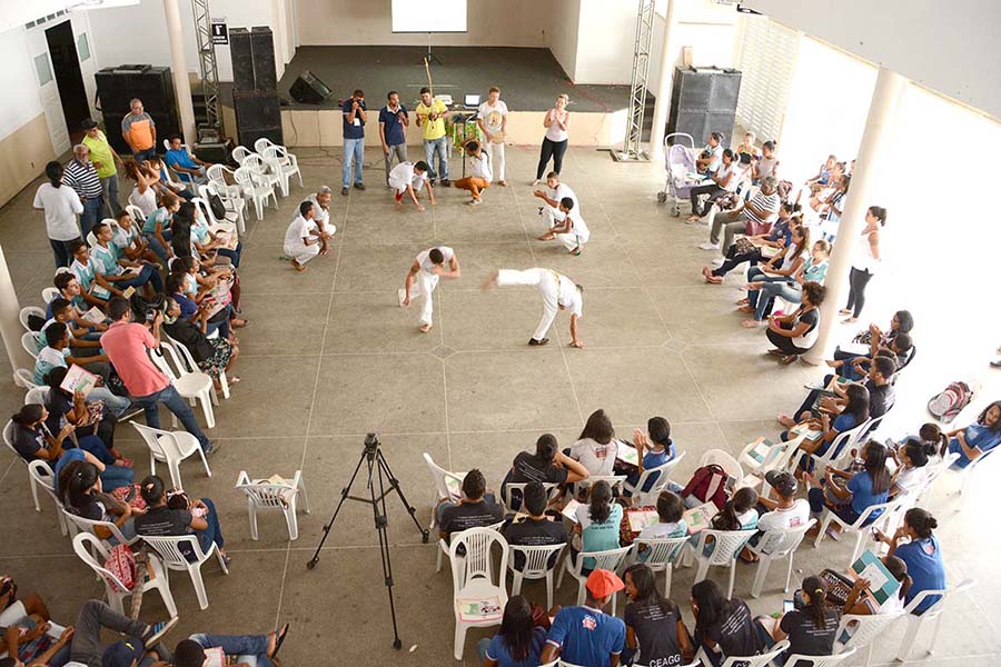 FAEG-Sul_Itinerante_em_Coaraci_-_Grupo_de_Capoeira_Motumbaxe.JPG