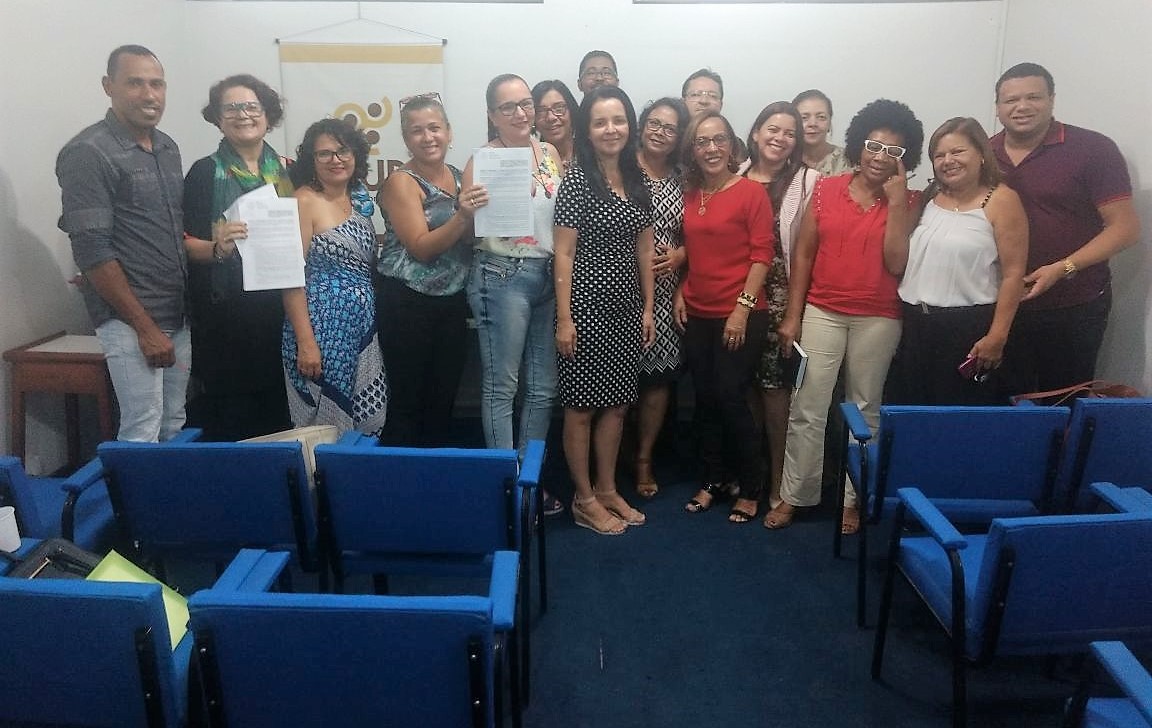 Secret&aacute;rios_de_Educa&ccedil;&atilde;o_prefeita_Elizangela_Andrade_a_equipe_da_Amurc_e_do_Cons&oacute;rcio.jpg