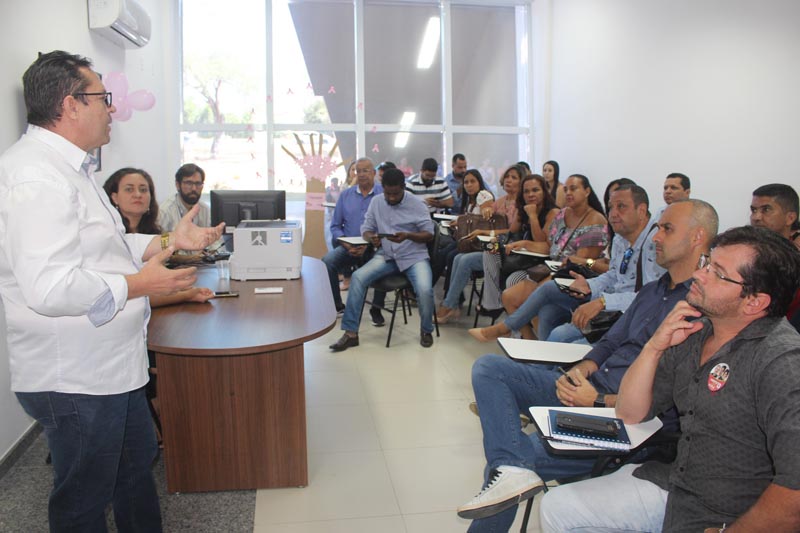 Luciano Veiga falou da importância da visita.jpg