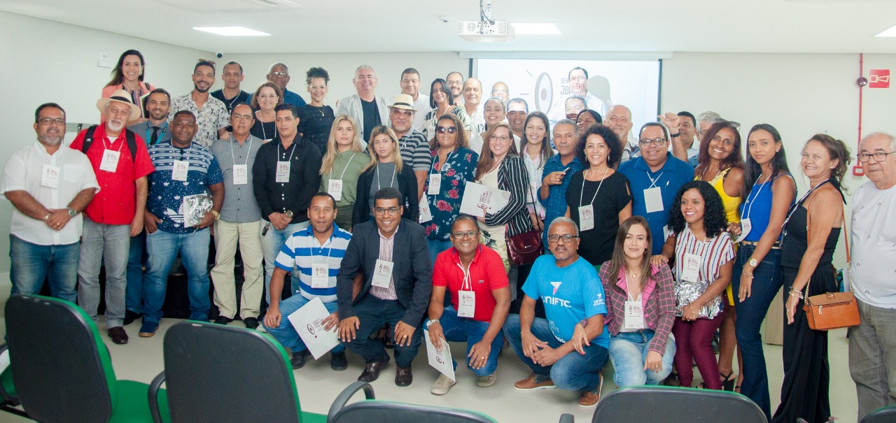 Equipe de Comunicação da Amurc participa de Seminário de Jornalismo sobre Fake News.jpeg