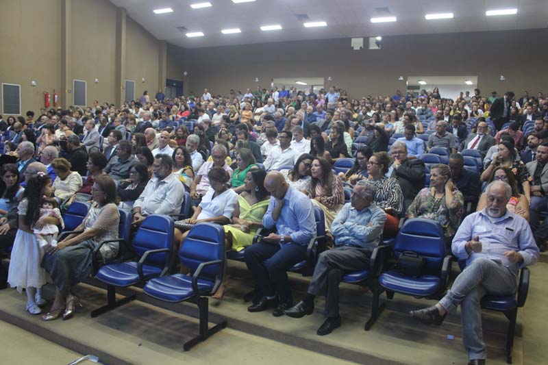 Solenidade de Posse do professor Alessandro Santana FOTO VIVIANE CABRAL (5).jpg