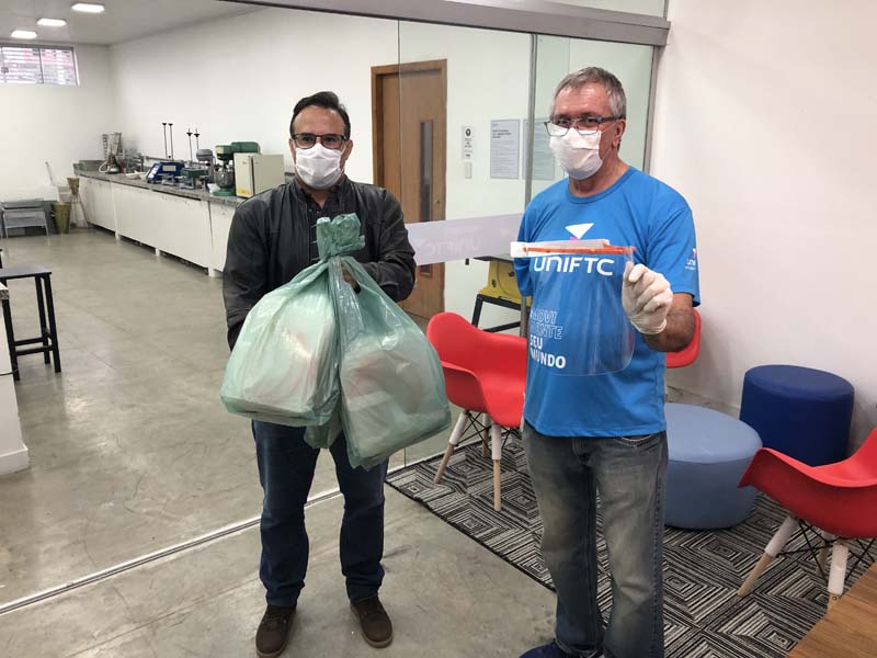 Diretor de Planejamento da Sesau de Ilhéus, Alberto Araújo, e o diretor da UniFTC Itabuna, Kaminsky Cholodovskis (1).jpg