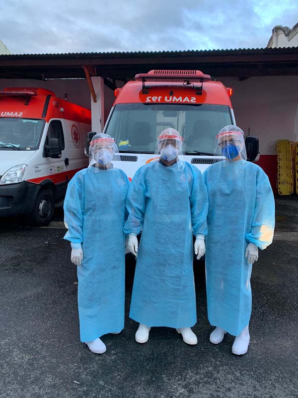 Equipe de Profissionais de Saúde do SAMU 192 utilizam EPIs produzidas pela UniFTC Itabuna.jpg