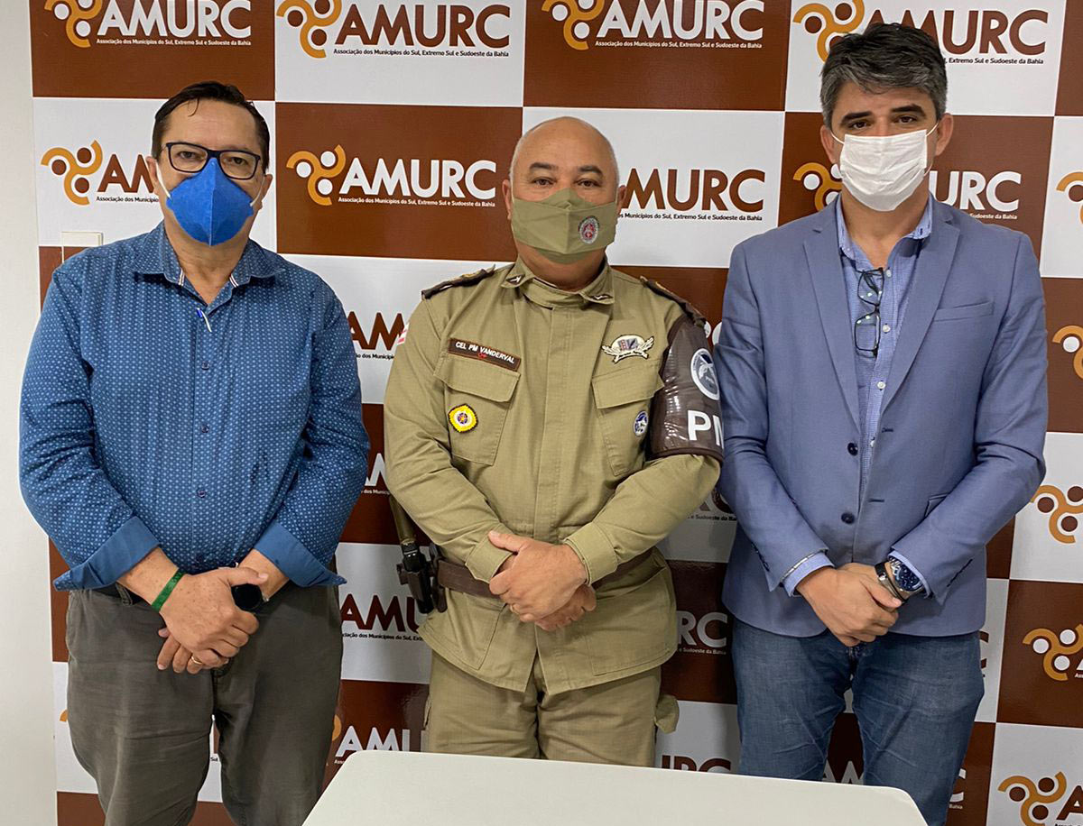 Luciano_Veiga_Comandante_Vanderval_Menezes_e_Marcone_Amaral.jpg