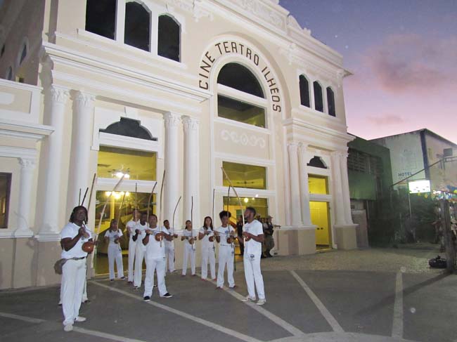 Orquestra de Berimbaus tocou na abertura da Semana Jorge Amado em Ilheus. Foto Secult Ilheus 1